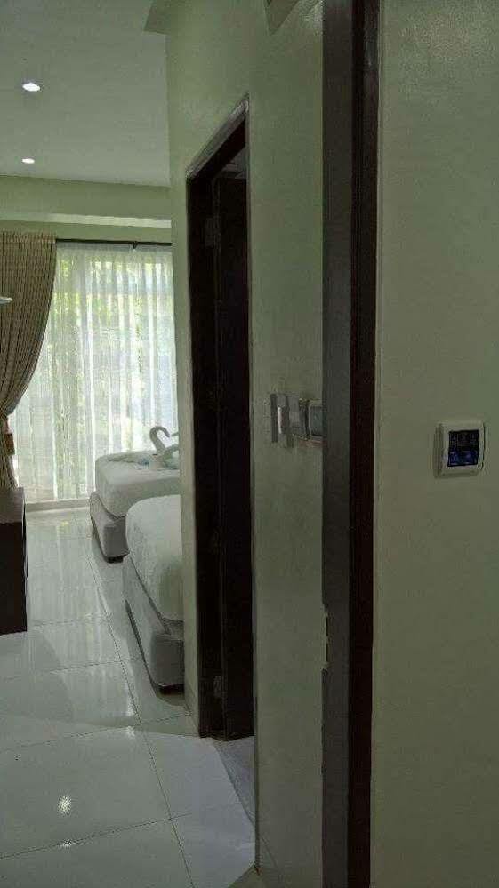 Boracay Midtown Hotel Balabag  Bagian luar foto